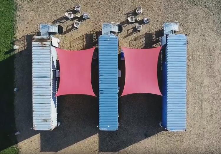 Flophouze Shipping Container Hotel - Houze 5Round Top エクステリア 写真
